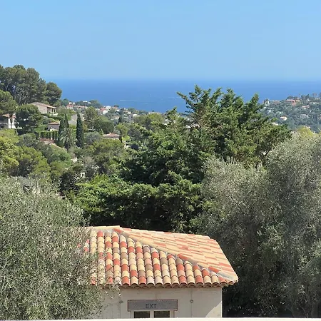 Bel Proche De Cannes דירה *